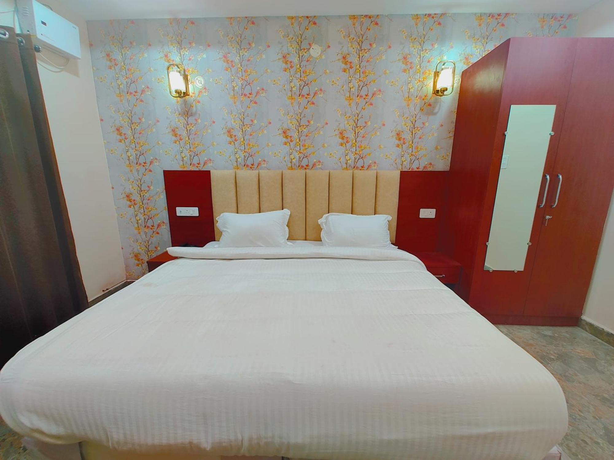 Awadh Samrat Resort Ayodhya Екстер'єр фото