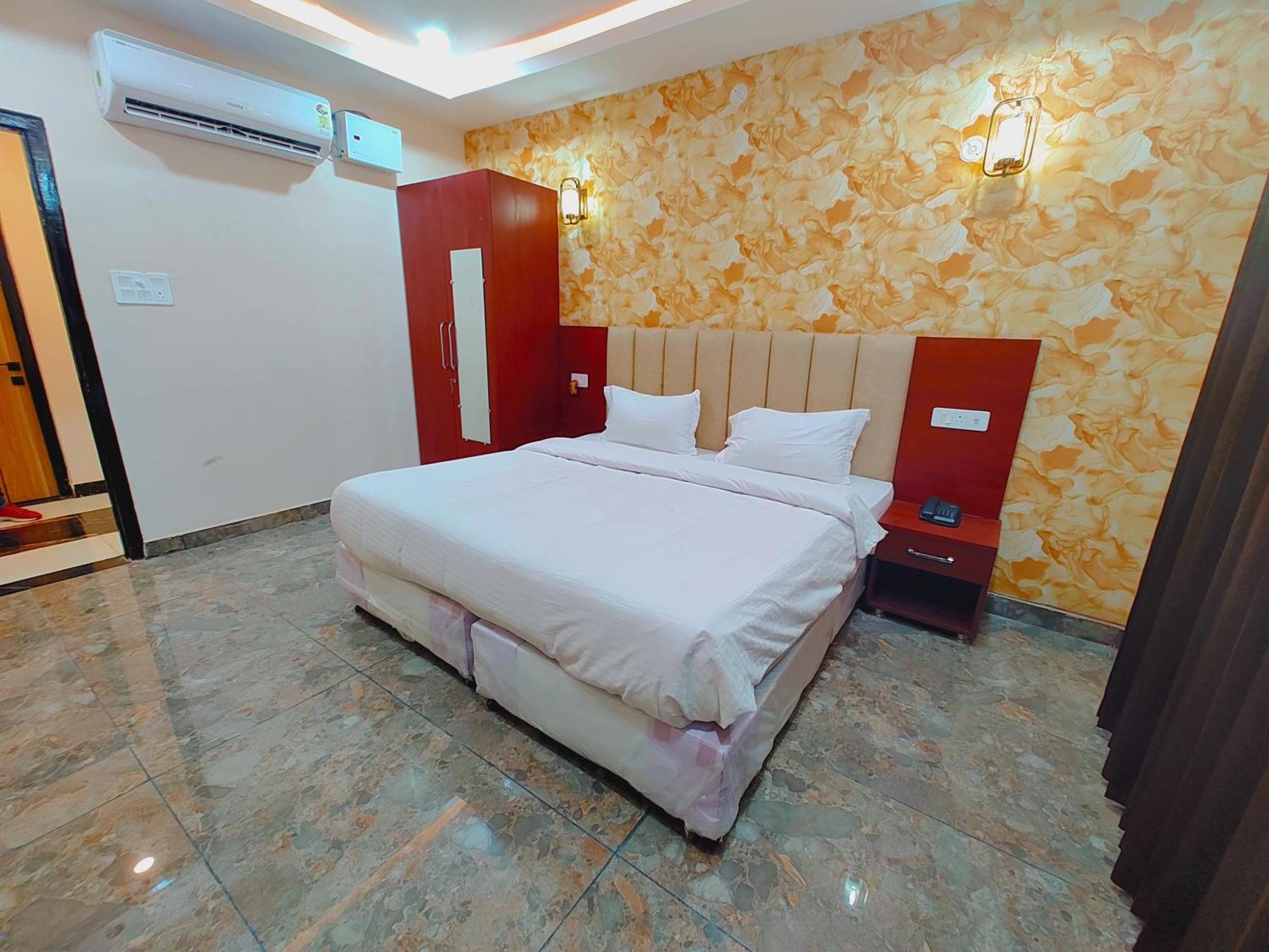 Awadh Samrat Resort Ayodhya Екстер'єр фото
