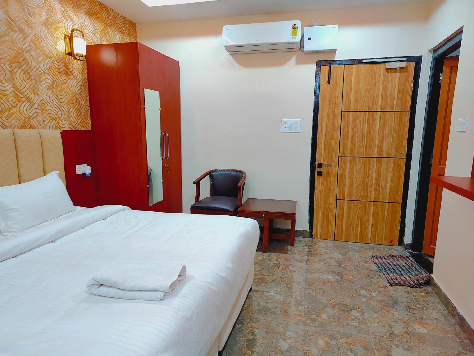 Awadh Samrat Resort Ayodhya Екстер'єр фото