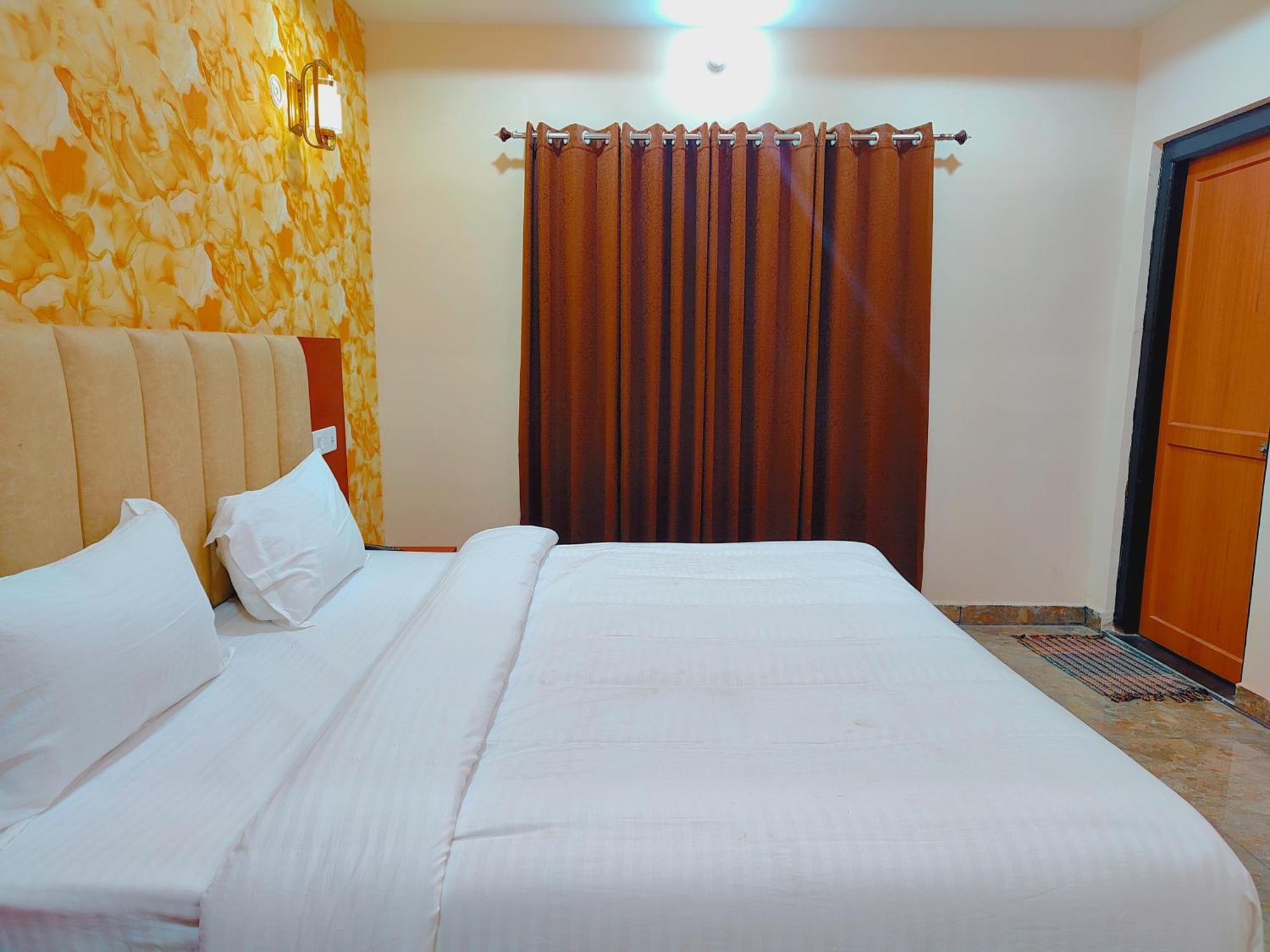 Awadh Samrat Resort Ayodhya Екстер'єр фото